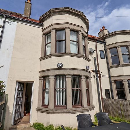 Mayfield Manor Whitby Exterior foto